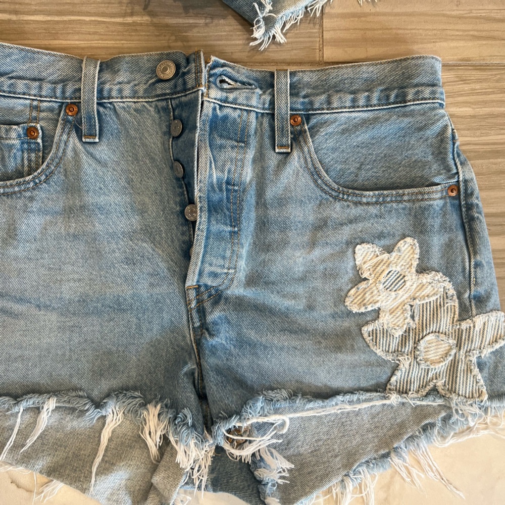 Levi's 501 Denim Shorts - Picture 6 of 13